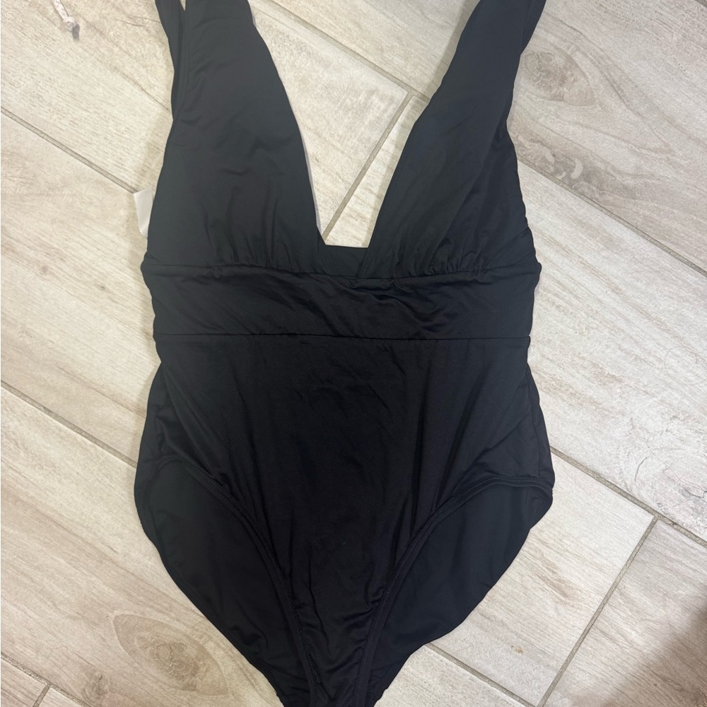 Andie Swim long torso Black One Piece Swimsuit size medium tall